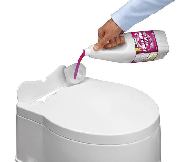 Płyn do toalet turystycznych Thetford Aqua Rinse Plus 1.5 L
